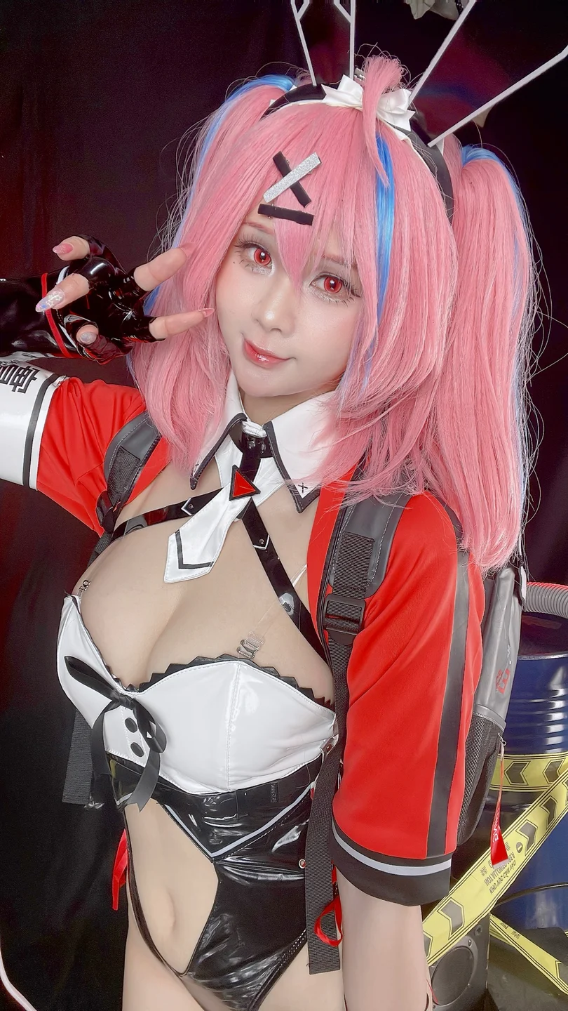 Pyon_Lay_No_034_&Sayo_Momo_&ZinieQ_外卖兔女郎_140P_949MB tg@simisebaisi 【丝足阁】110.webp